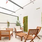 Bajeles Center Апартаменты