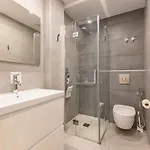 Bajeles Center Апартаменты